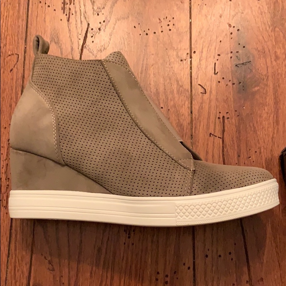 CCOCCI wedge “zoey” 10